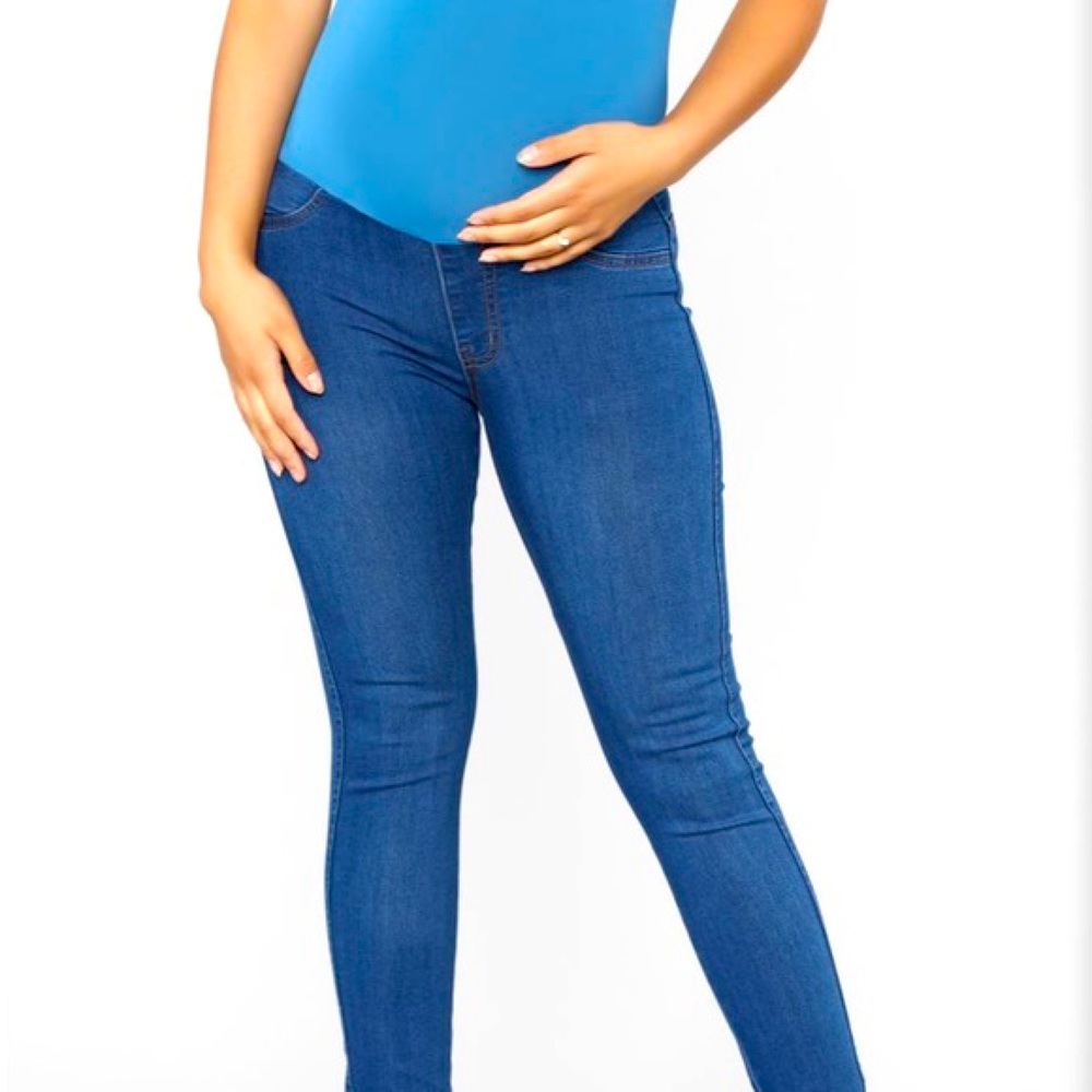 Fashion Nova Maternity jeggings size small